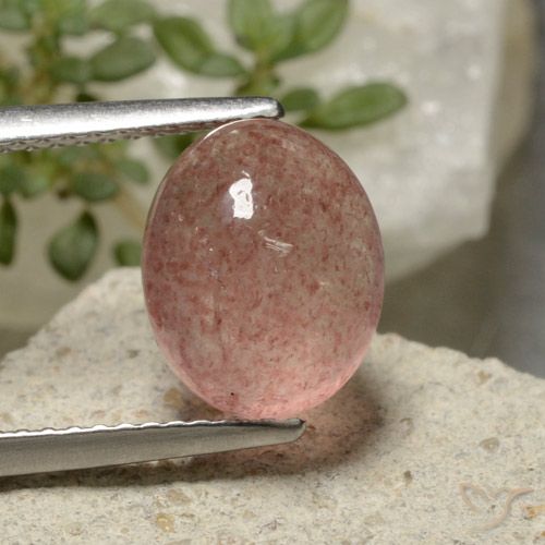 3.57ct 天然 深玫瑰粉色 草莓石英, 椭圆形, 半透明