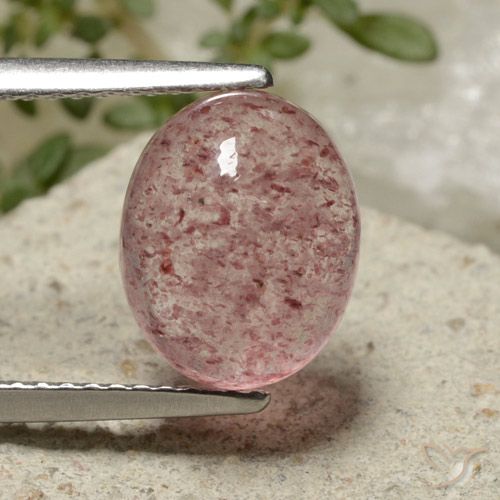 3.76ct 天然 大地粉色 草莓石英, 椭圆形, 半透明