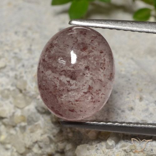 5.07ct 天然 深粉色 草莓石英, 椭圆形, 半透明