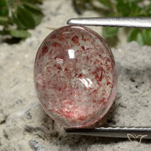 4.31ct 天然 深玫瑰粉色 草莓石英, 椭圆形, 半透明