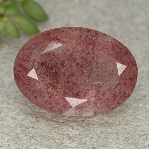 5.61ct 天然 深粉色 草莓石英, 椭圆形, 半透明