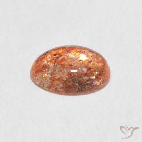 0.85克拉天然日光石，椭圆形，半透明