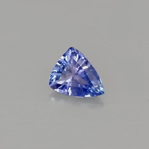 0.62克拉天然坦桑石，三角形，6.5×5.4毫米，VVS
