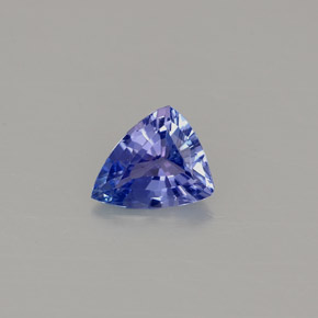 0.62克拉天然坦桑石，三角形，6.5×5.4毫米，VVS