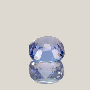 0.70克拉天然坦桑石，垫形剪裁，5.2×5.2毫米，VVS