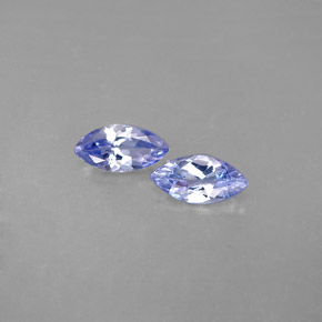 天然坦桑石，马眼形，6.9×3.5毫米，VVS-VS
