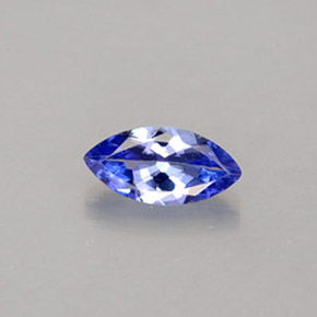 0.39克拉天然坦桑石，马眼形，7.2×3.6毫米，VVS-VS