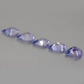 天然紫罗兰色坦桑石，梨形，5.1×3.9毫米，VVS-VS