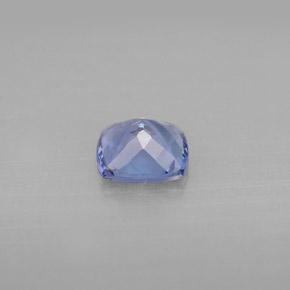 0.95克拉天然坦桑石，垫形剪裁，6×6毫米，VVS-VS