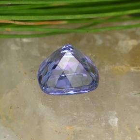 1.13克拉天然坦桑石，垫形剪裁，5.8×5.8毫米，VVS