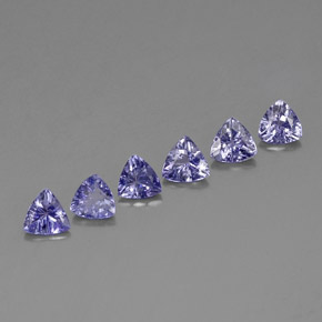 天然坦桑石，三角形，4.6×4.6毫米，VVS-VS