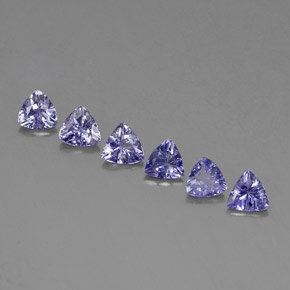 天然坦桑石，三角形，4.6×4.6毫米，VVS-VS