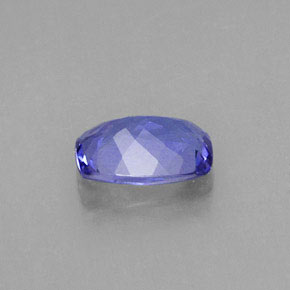 0.89克拉天然坦桑石，垫形剪裁，7.1×5.1毫米，VVS