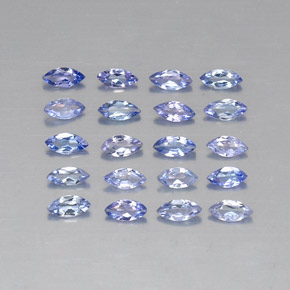 天然坦桑石，马眼形，3.9×1.9毫米，VVS-VS