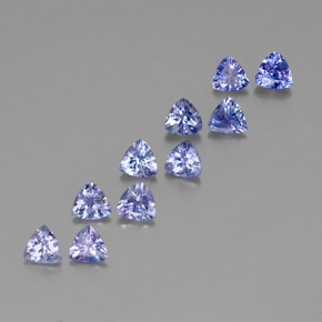 3.59天然坦桑石，三角形，4.7×4.5毫米，VS