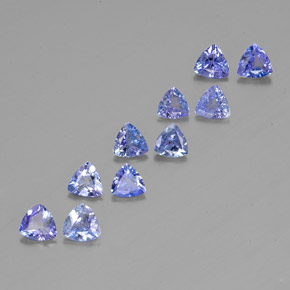 天然坦桑石，三角形，4.9×4.8毫米，VS