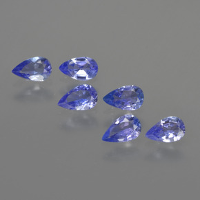 1.36天然坦桑石，梨形，5.1×3.2毫米，VS