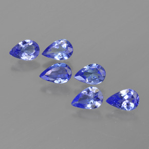 2.26天然坦桑石，梨形，6.1×4毫米，VS