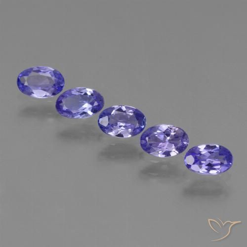 1.69天然坦桑石，椭圆形切割，5.6×3.7毫米，VVS-VS
