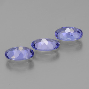 1.72天然坦桑石，椭圆形切割，6.6×4.4毫米，VS