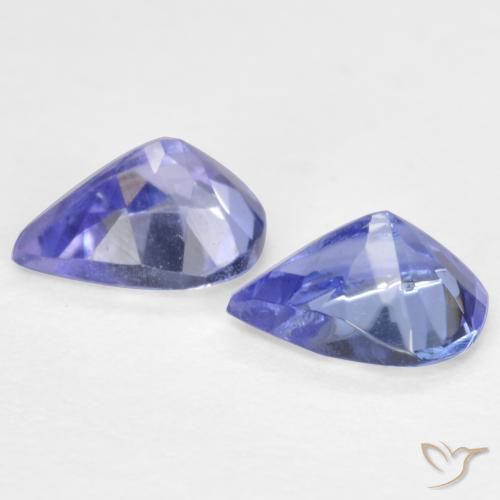 0.60克拉天然坦桑黝帘石，梨形，VVS-VS
