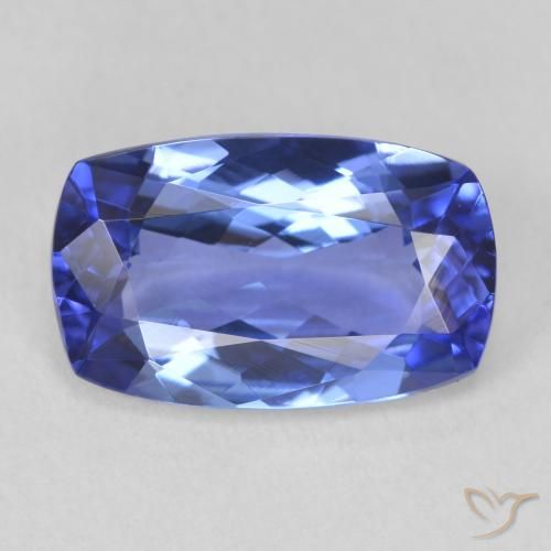 2.88ct 天然 蓝色 坦桑黝帘石, 软垫, VVS