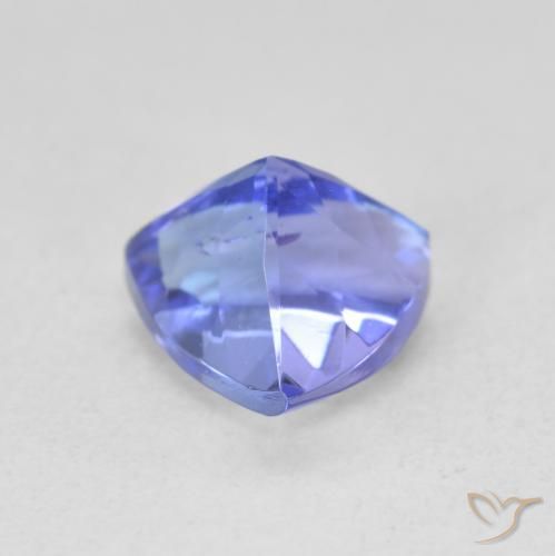 1.53克拉天然坦桑石，三角形，7.4×7毫米，VVS