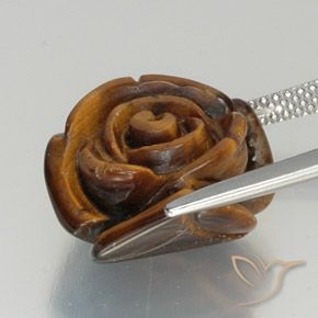 12.17克拉天然虎眼石，花式切割，不透明