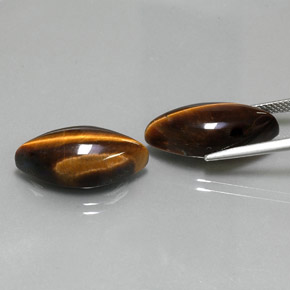 天然棕色Tiger's Eye，马眼形，20.7×10毫米，不透明