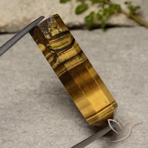 21.64克拉天然虎眼石，花式切割，不透明