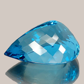 36.61克拉天然托帕石，梨形，23.8×17.6毫米，IF
