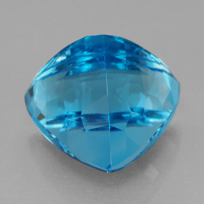 9.40克拉天然托帕石，三角形，12.6×12毫米，VVS