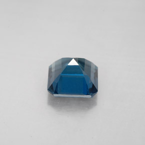 2.28克拉天然托帕石，祖母绿式切割，7.4×7.2毫米，VVS-VS