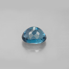 1.91克拉天然托帕石，椭圆形切割，7.8×5.8毫米，VVS-VS