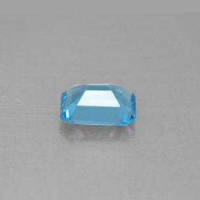 1.74克拉天然托帕石，祖母绿式切割，8×6.1毫米，VVS-VS