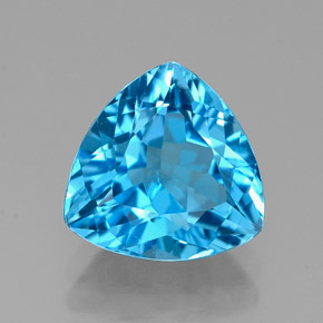 2.67克拉天然托帕石，三角形，8.9×8.8毫米，VVS