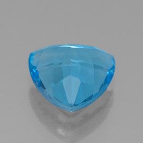 2.67克拉天然托帕石，三角形，8.9×8.8毫米，VVS