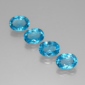 天然托帕石，椭圆形切割，8.1×6.1毫米，VVS