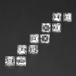 8.36天然白色托帕石，方形，5.1×5.1毫米，VVS