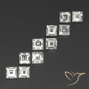 3.86克拉天然黄玉，正方形，VVS-VS