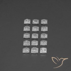 3.89克拉天然黄玉，正方形，VS-SI