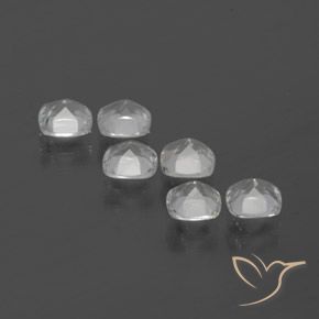 2.82克拉天然黄玉，软垫，VVS-VS