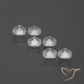 3.07克拉天然黄玉，软垫，VVS-VS