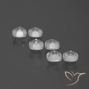 2.92克拉天然黄玉，软垫，VVS-VS