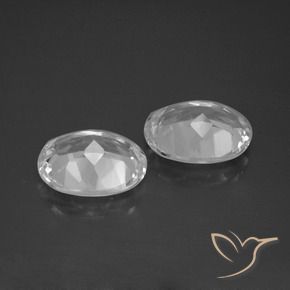 6.46克拉天然黄玉，椭圆形，VVS-VS