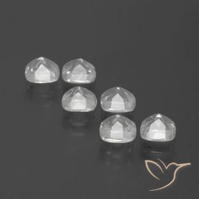 3.00克拉天然黄玉，软垫，VVS-VS