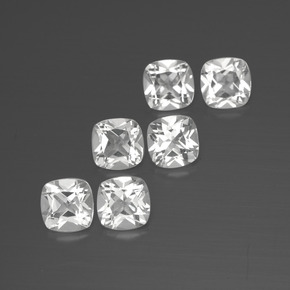 2.95天然白色托帕石，垫形剪裁，4.6×4.6毫米，VVS-VS