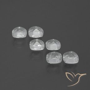 2.90克拉天然黄玉，软垫，VVS-VS