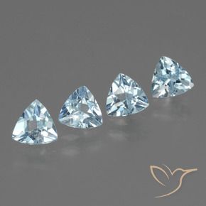 2.04天然托帕石，三角形，5.2×5.1毫米，VS