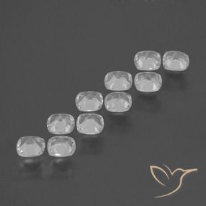 4.49克拉天然黄玉，软垫，VS